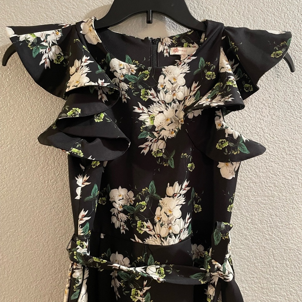 Floral jumpsuit girls juniors size 12 Dillards